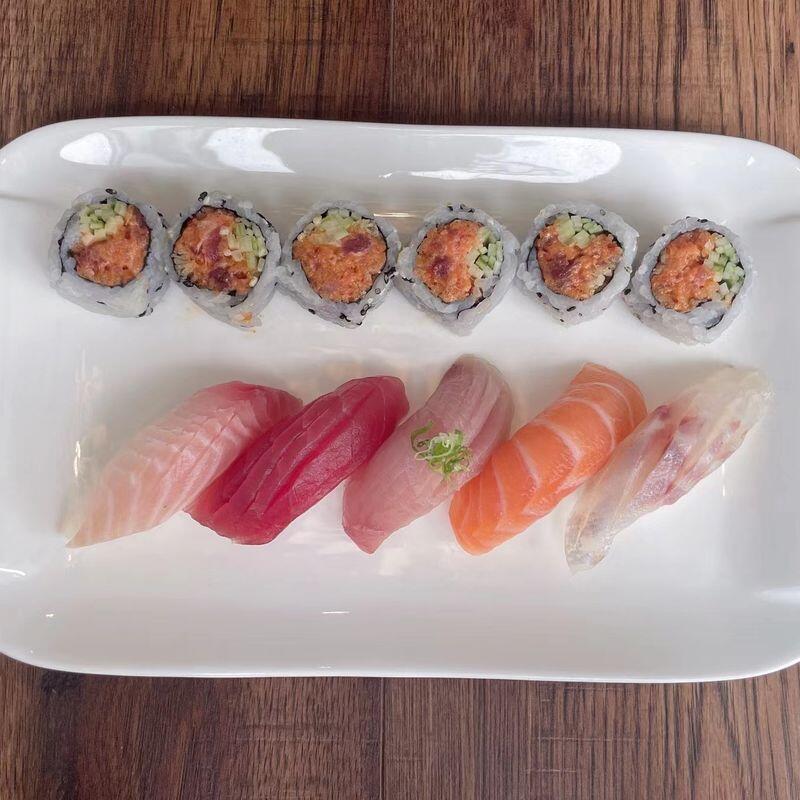 *Sushi Lunch