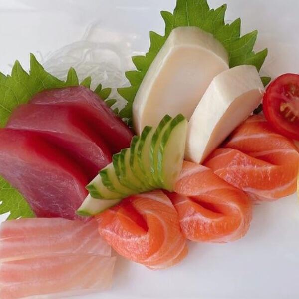 *Sashimi Lunch