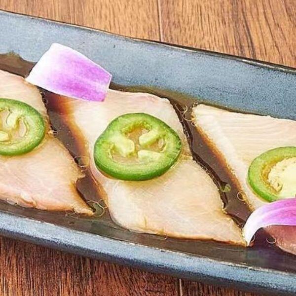 *Hamachi Jalapeno[spicy]